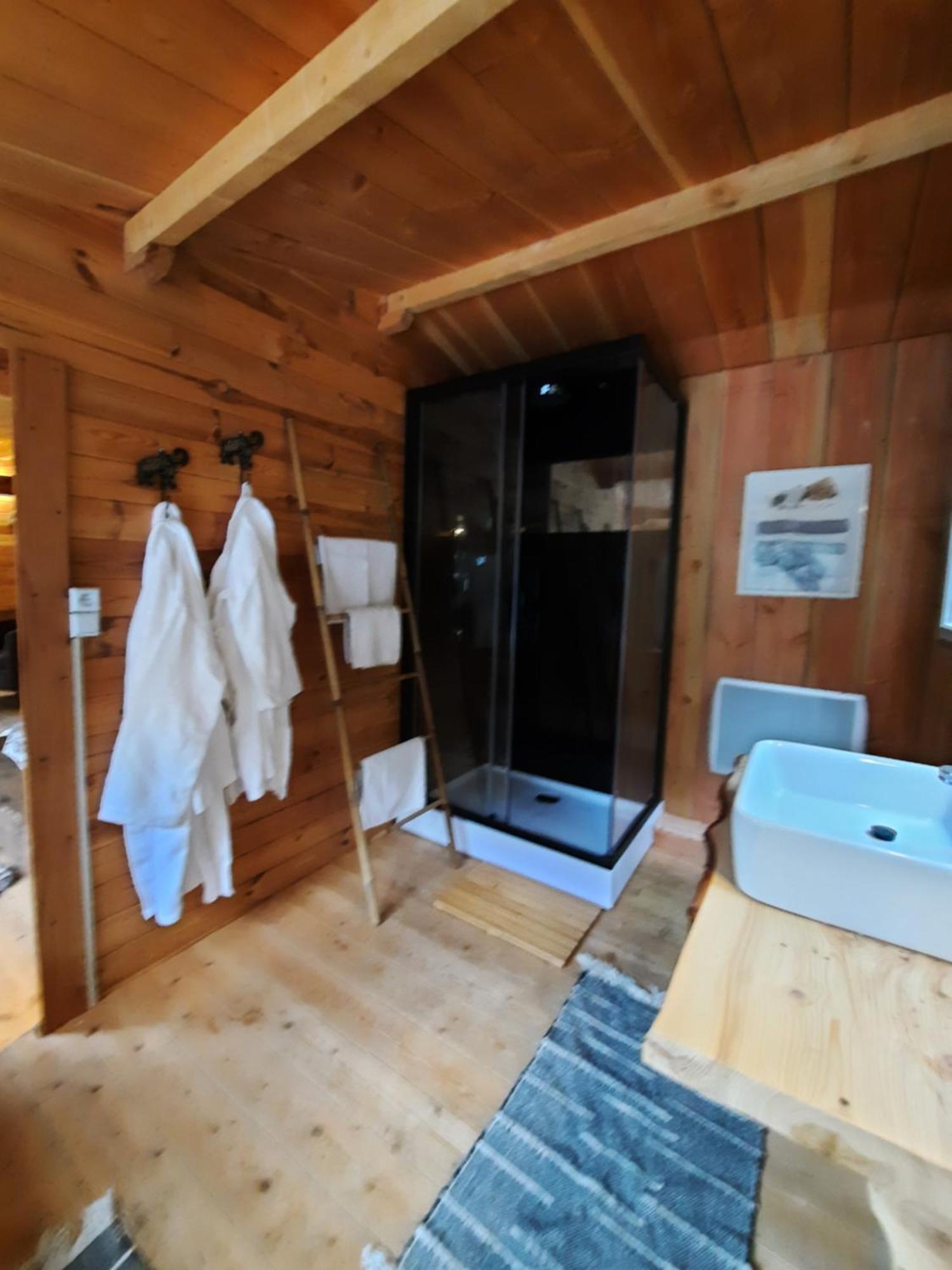 Domaine De La Vitarelle Glamping Villaniere Buitenkant foto
